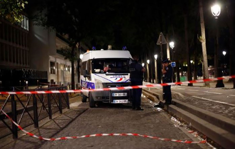 Ужас код Париза: Пронађена тијела жене и четворо дјеце
