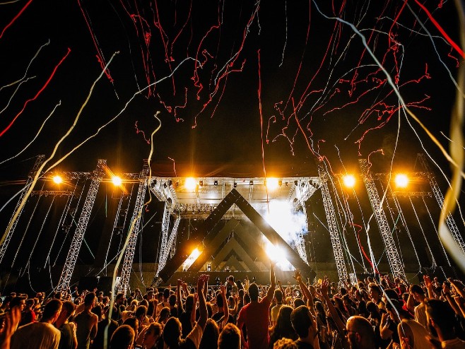 fresh_wave_festival.jpg