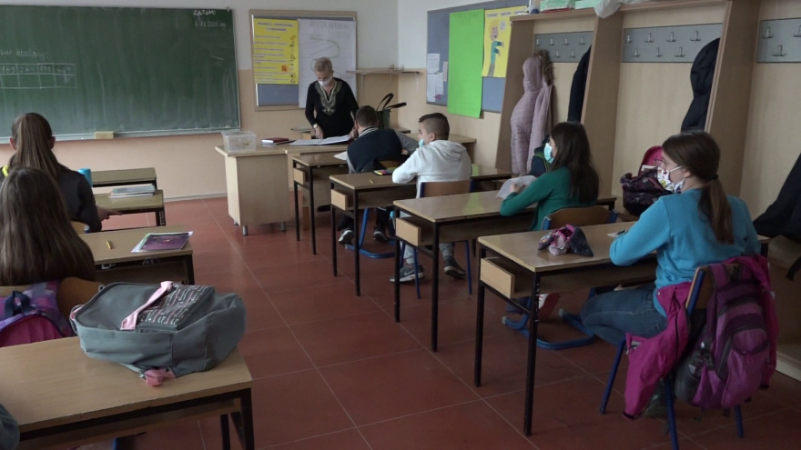 skola.png