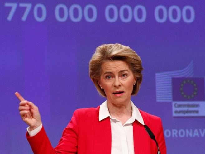 ursula_fon_der_lajen.jpg
