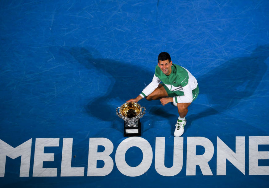 novak-trofej-872x610.jpg