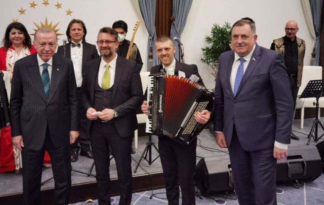 dodik_erdogan_muzika2.jpg