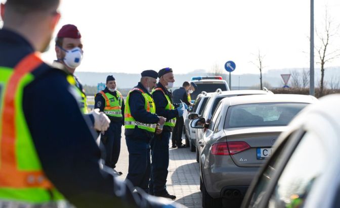 policija_slovenije_granica.jpg