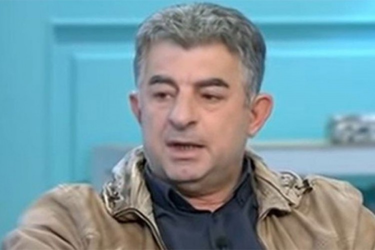 grcki_novinar.jpg