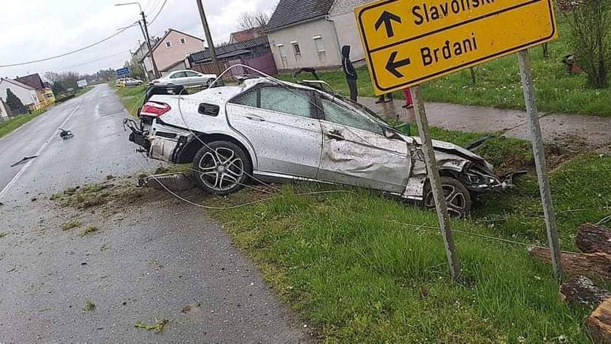 nesreca.jpeg