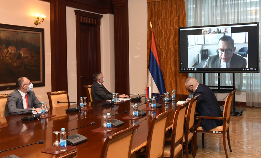 viskovic_salinas.jpg