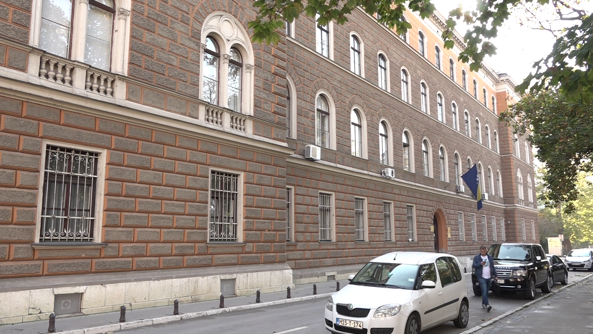 vlcsnap-2021-04-08-19h22m25s889.png