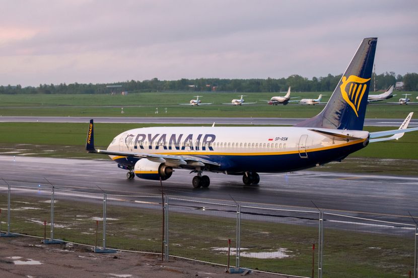 avion_rajaner.jpg