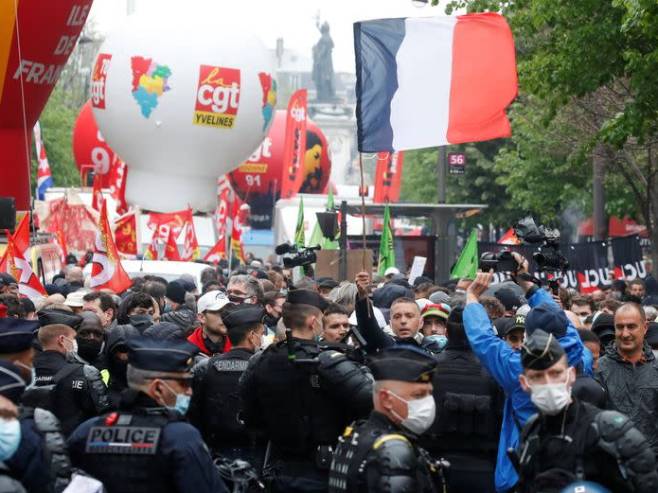pariz_neredi.jpg