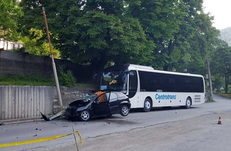 sudar_bus_vares.png