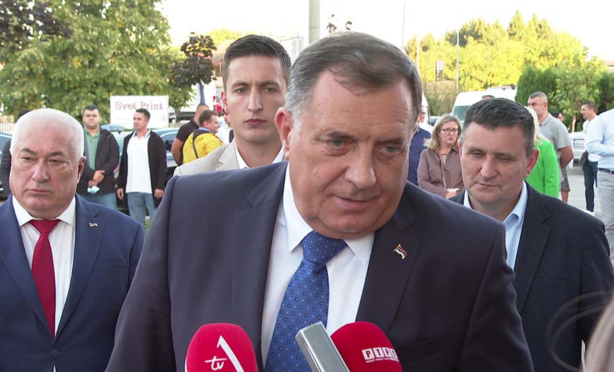 613b87ae91710-Dodik.jpg