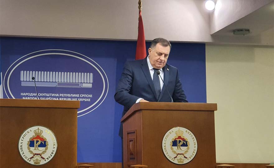6179217d9a4ed-dodik.jpg