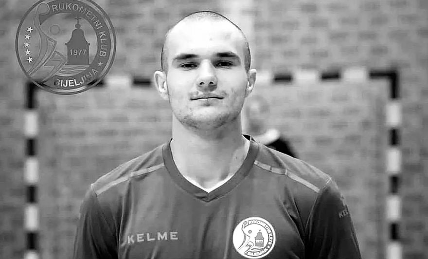 aleksandar-facebook.jpg