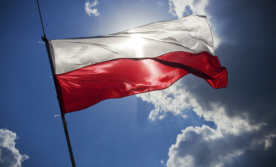 poljska-zastava-pixabay-ilustracija.jpg