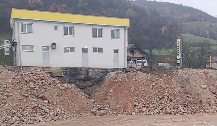 benzinska-zeljeznica-screenshot-youtube-avaz.jpg