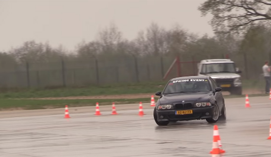 bmwm5e39-screenshot-youtube.jpg