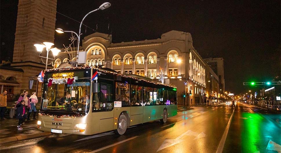 61ceeb4219079-autobus.jpg