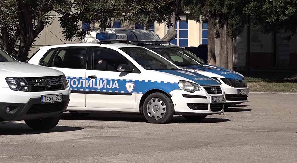 622ce02f6a4fb-Policija.jpg