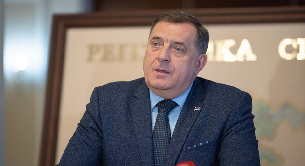 6239d471cdf58-6220db57908a7-dodik1.jpg