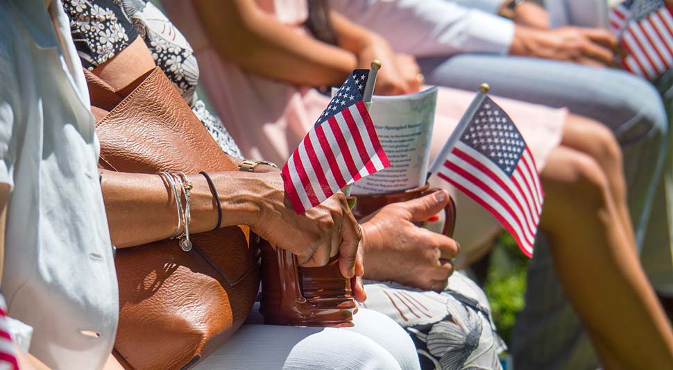 amerika-sad-zastava-pixabay-ilustracija.jpg