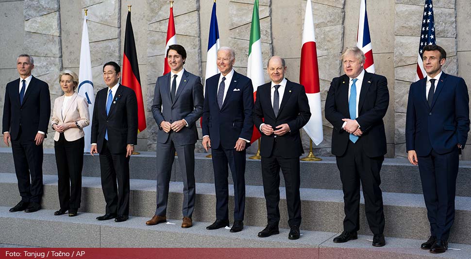 g7.jpg