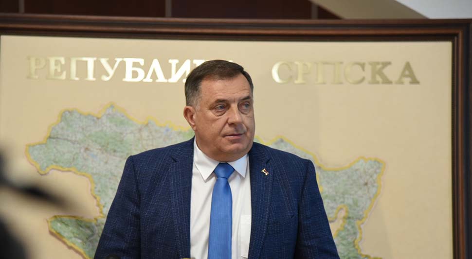 627a79f4e65a6-dodik.jpg