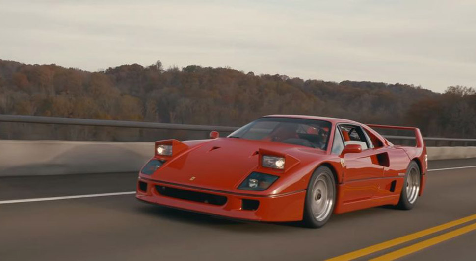 ferrari-f40-screenshot-youtube.jpg