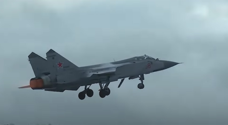 mig-31-screenshot-youtube.jpg