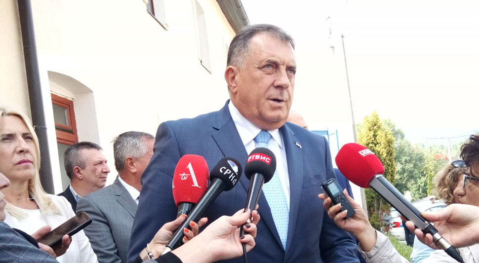 6315ebe9cf00e-Dodik.jpg