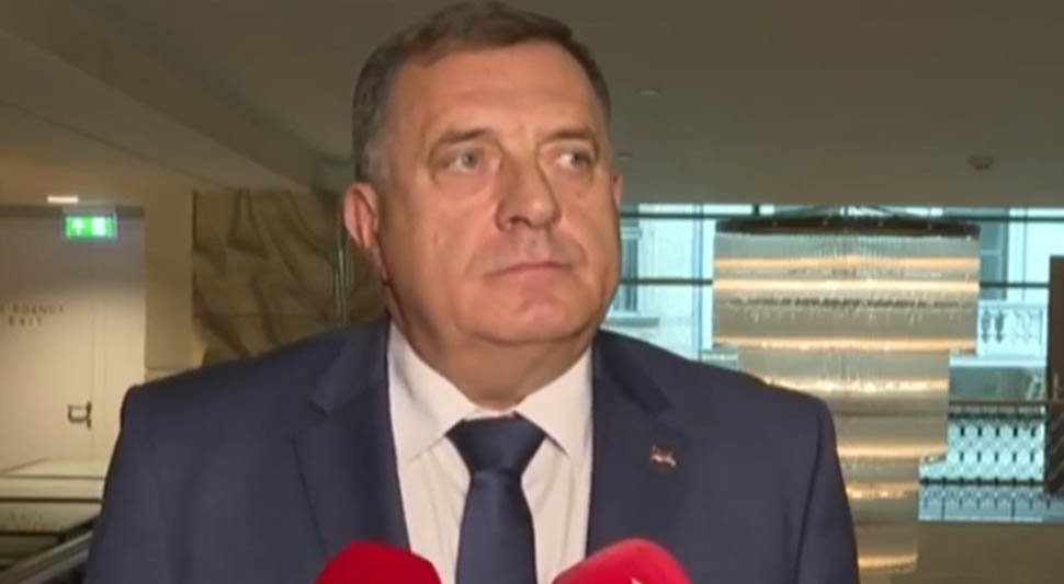 634819a09e81d-dodik.jpg