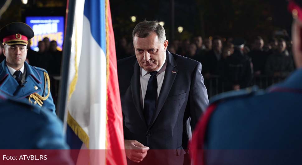 Dodik pozvao na usvajanje izvještaja Komisije o Srebrenici i na miting u Banjaluci