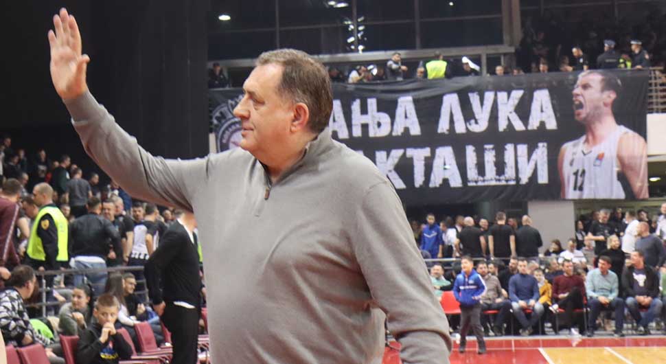 63a9533d90bdb-dodik.jpg