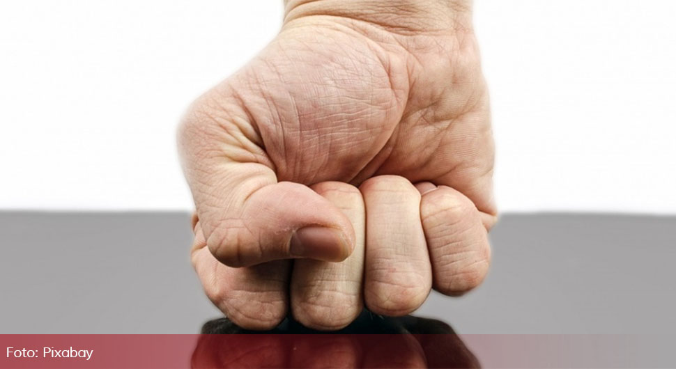 Srpski kik-bokser krvnički pretukao suprugu - polomio joj rebra