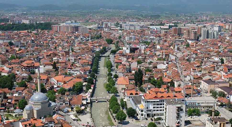 Измјештен споменик српским борцима на гробљу у Приштини