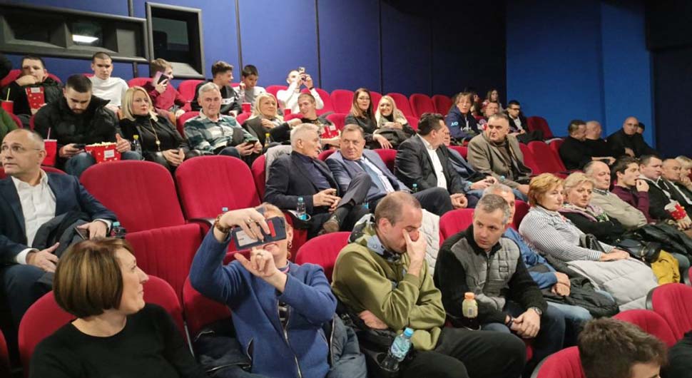 63dabe296f48b-dodik.jpg