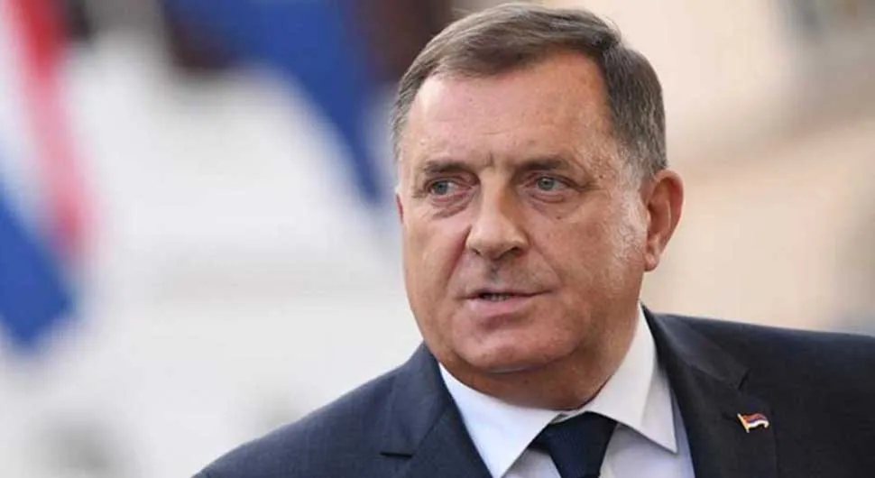 Dodik: Srbi slobodarski, a ne poltronski narod