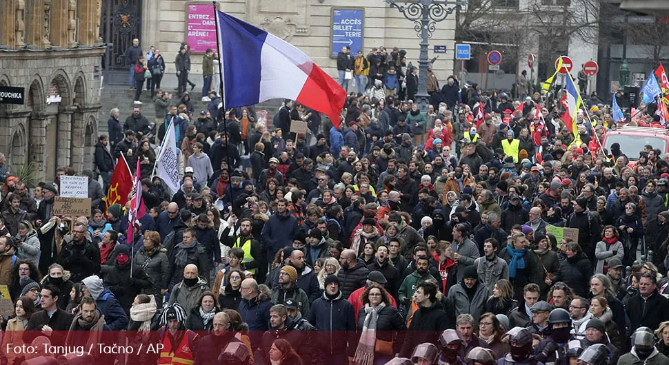 Francuska-protesti.webp