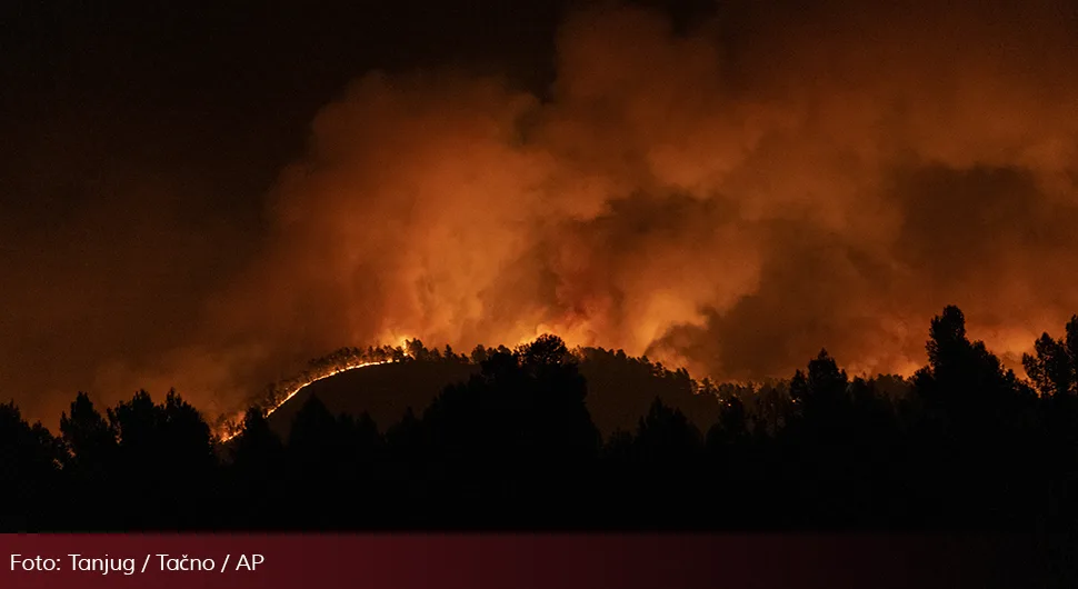 U požarima na Uralskim planinama poginule najmanje četiri osobe