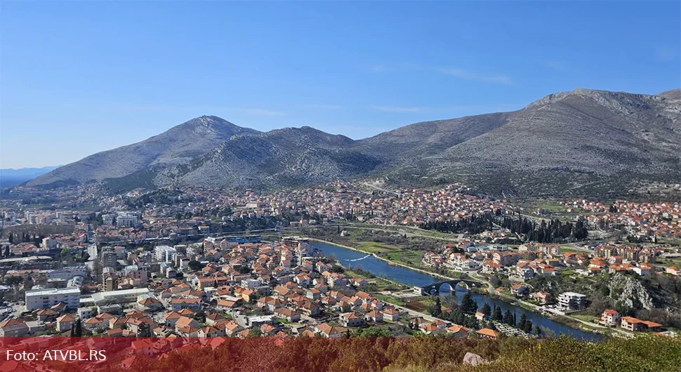 Trebinje skupo Trebinjcima: Preznoje se od sunca, znoj ih oblije kad vide račun