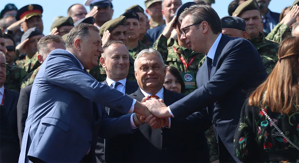 Dodik: Vojska Srbije modernizovana i osposobljena da brani srpski narod