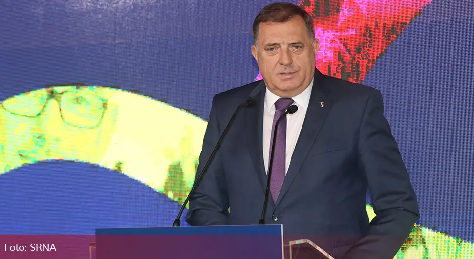Dodik: Srpska neće objavljivati u Službenom glasniku Šmitove zakone