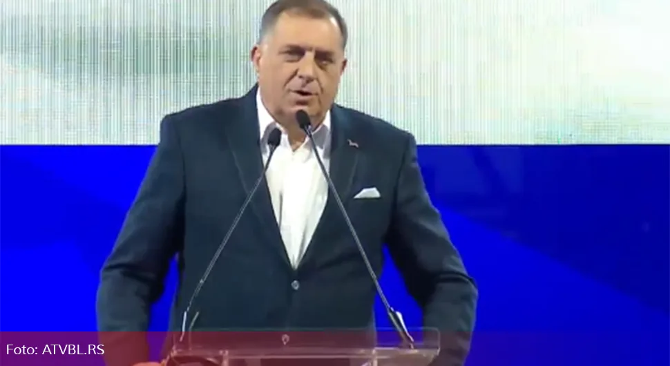 Dodik se našalio sa Stanivukovićem: Da nije gradonačelnik visio bi po ogradama