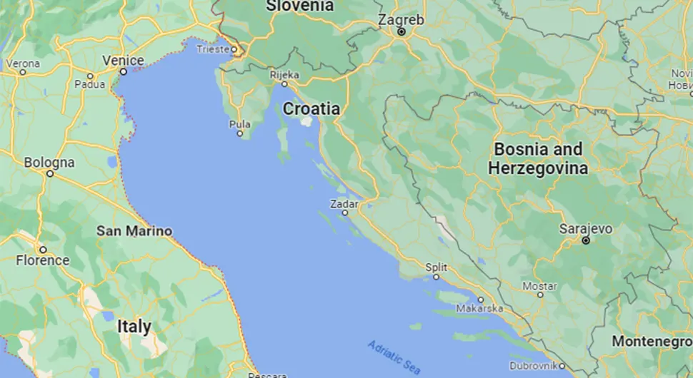 Jeziv svjetlosni prsten iznad Hrvatske i Italije