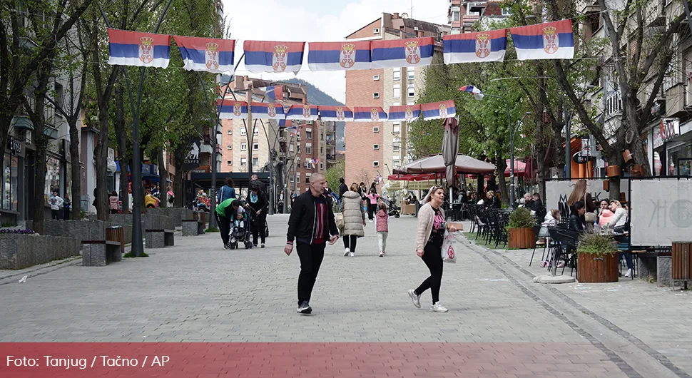 Uhapšena tri maloljetnika zbog oružanog napada na srpsku djecu