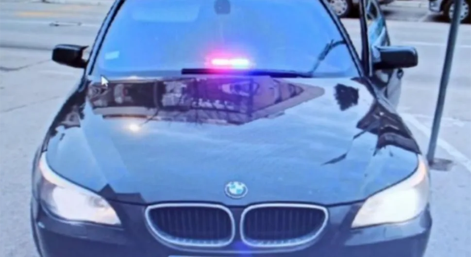 Glumili da su presretač, policija im oduzela BMW