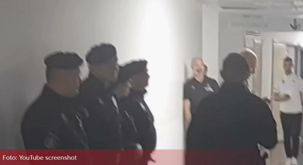 Naoružani policajci čuvaju košarkaše Real Madrida čak i u hodnicima