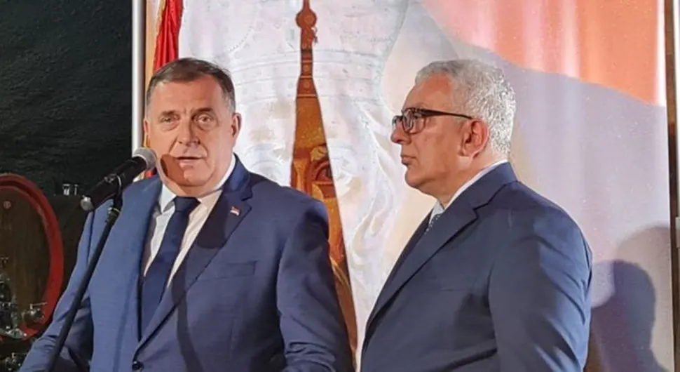 645bdf718be9a-Dodik.webp