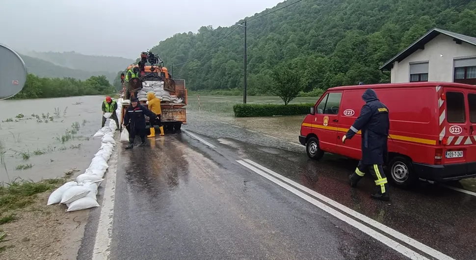 Situacija u Bihaću nije ohrabrujuća, stanje se pogoršava