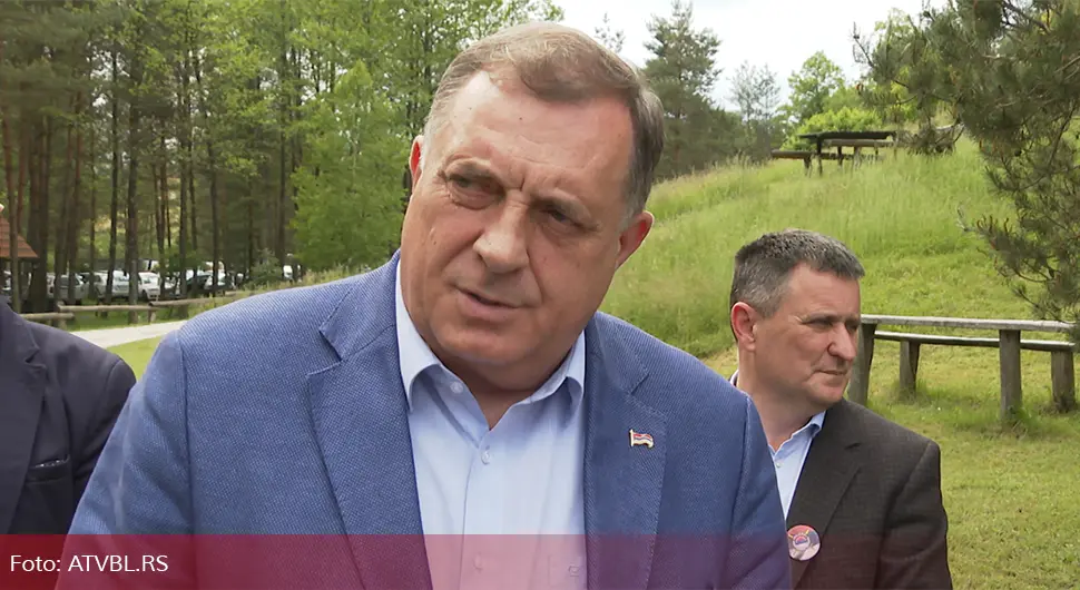 64739aa61bc57-dodik.webp