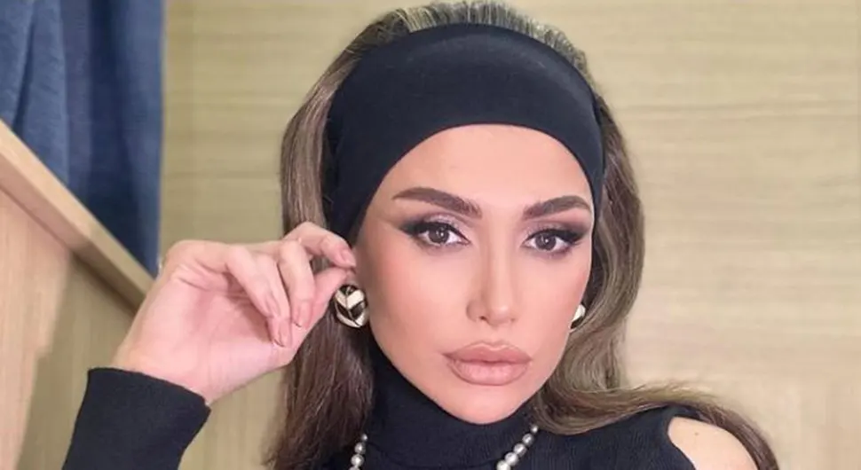 Емина Јаховић се огласила узнемирујућом поруком из Турске